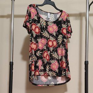 LuLaRoe Classic T